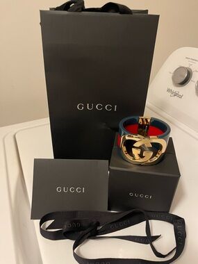 Gucci 🔥🔥🔥 Interlocking Cuff Bracelet
